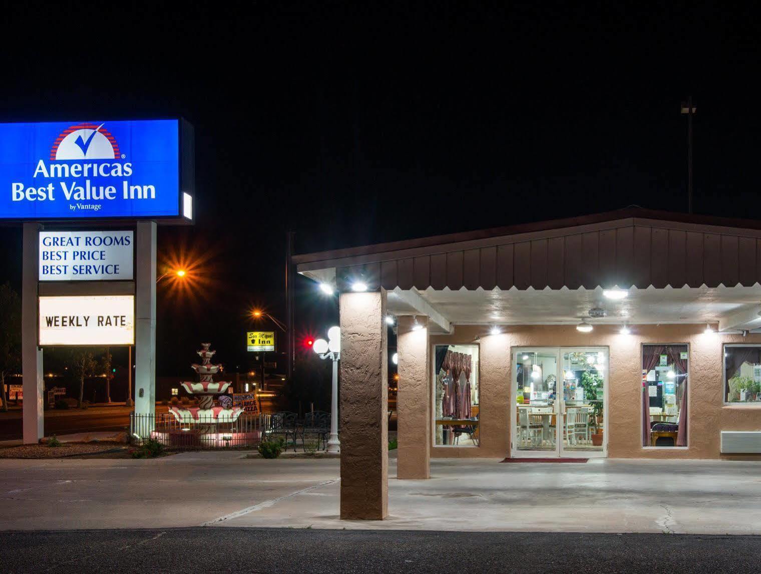 Baymont By Wyndham Socorro Motel Exterior foto